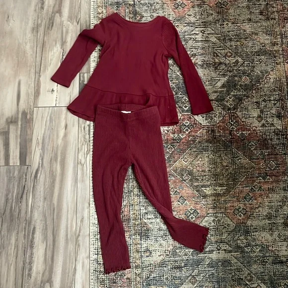 Target set - Picture 1 of 2